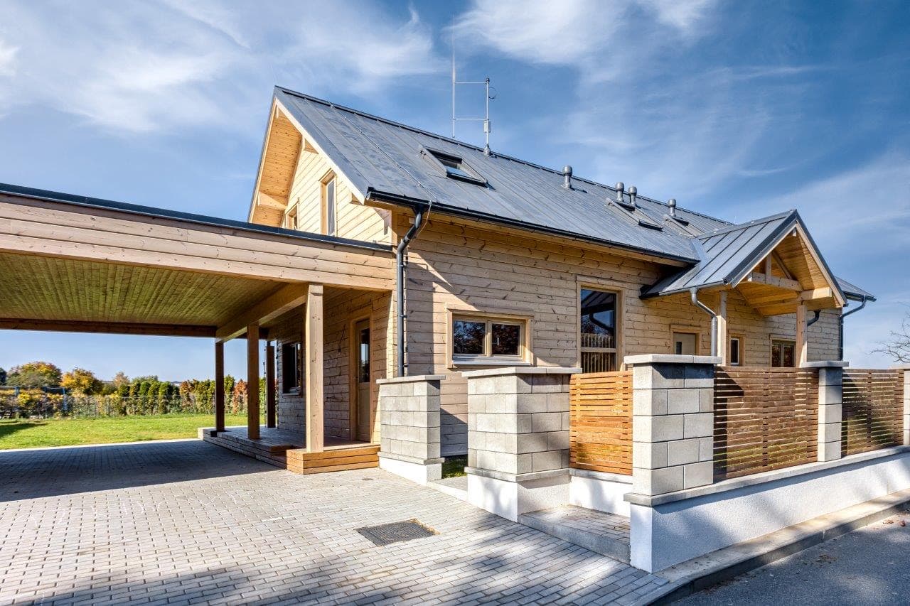 Iso-Kajastus on the edge of Prague — a home that smells of wood – photo 3