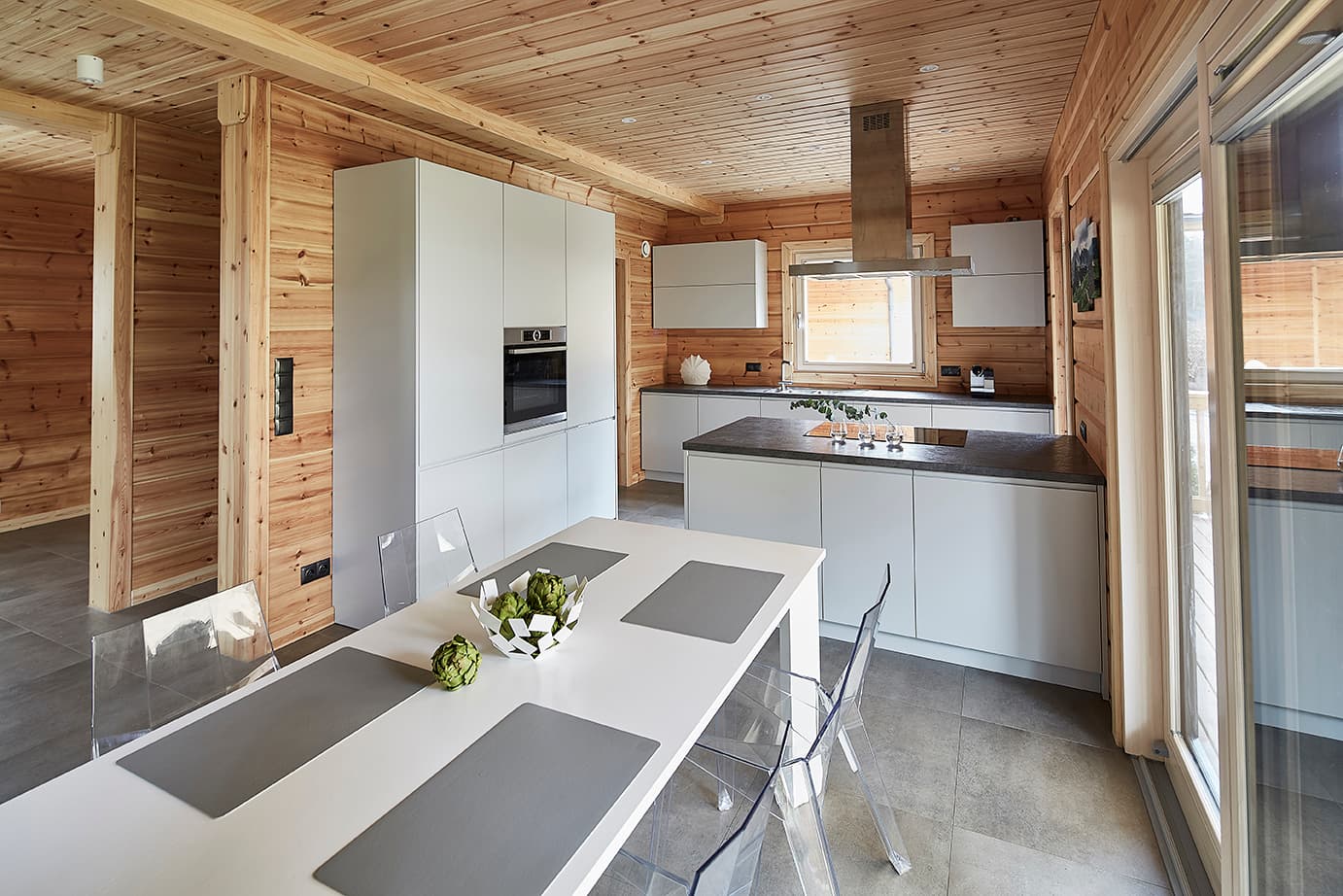 A modern KONTIO Iso-Kajastus timber home – photo 4