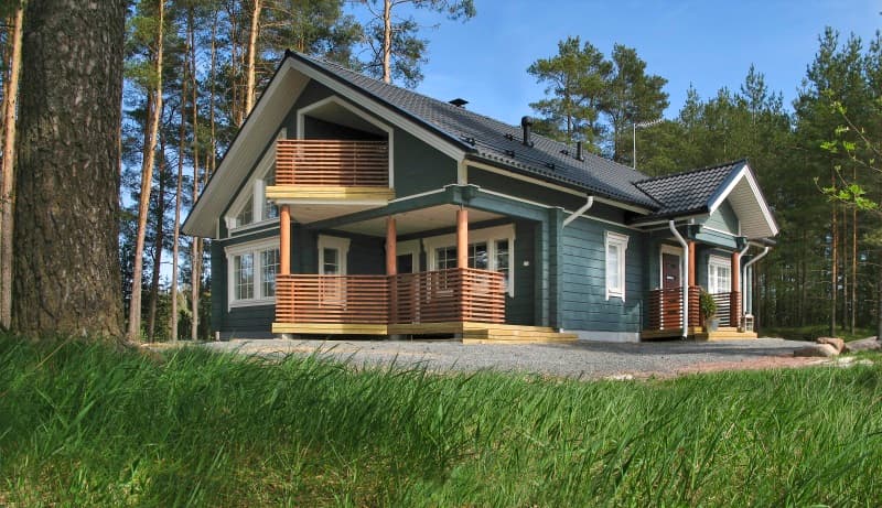 Rekreační srubový dům mezi borovicemi