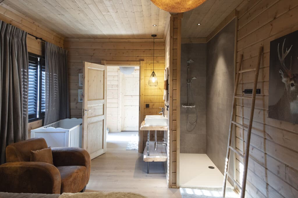 A wooden paradise — a log home in the forest, by KONTIO – photo 4
