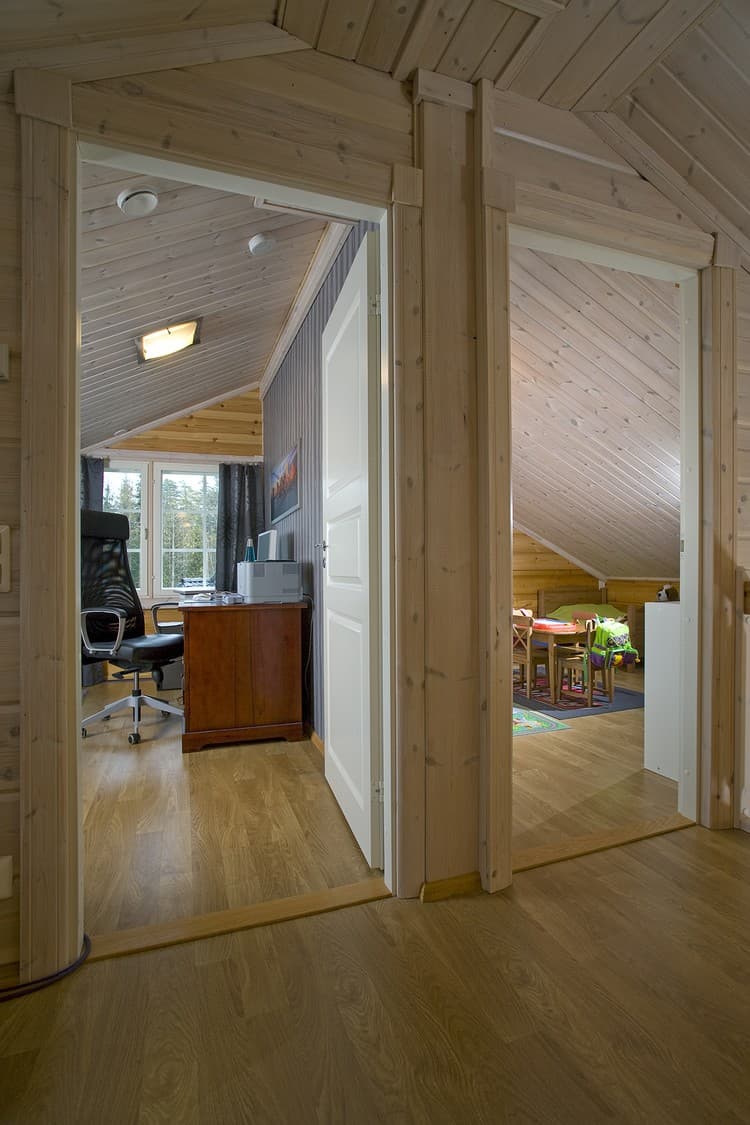 The Finnish Namia log home for a family