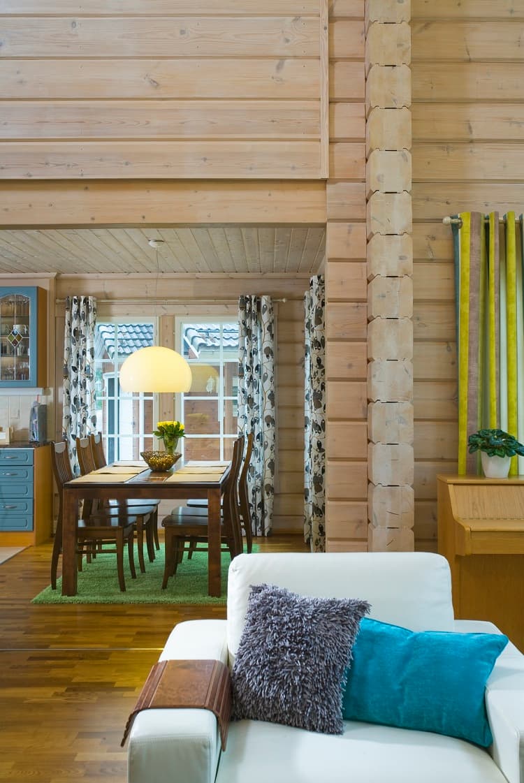 KONTIO Finnish log homes — view into the dining area