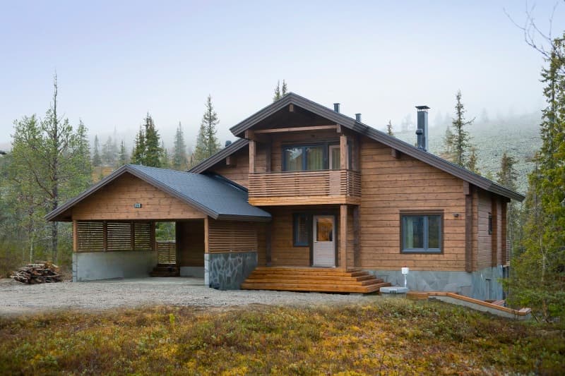 Luxury KONTIO log home, garage parking