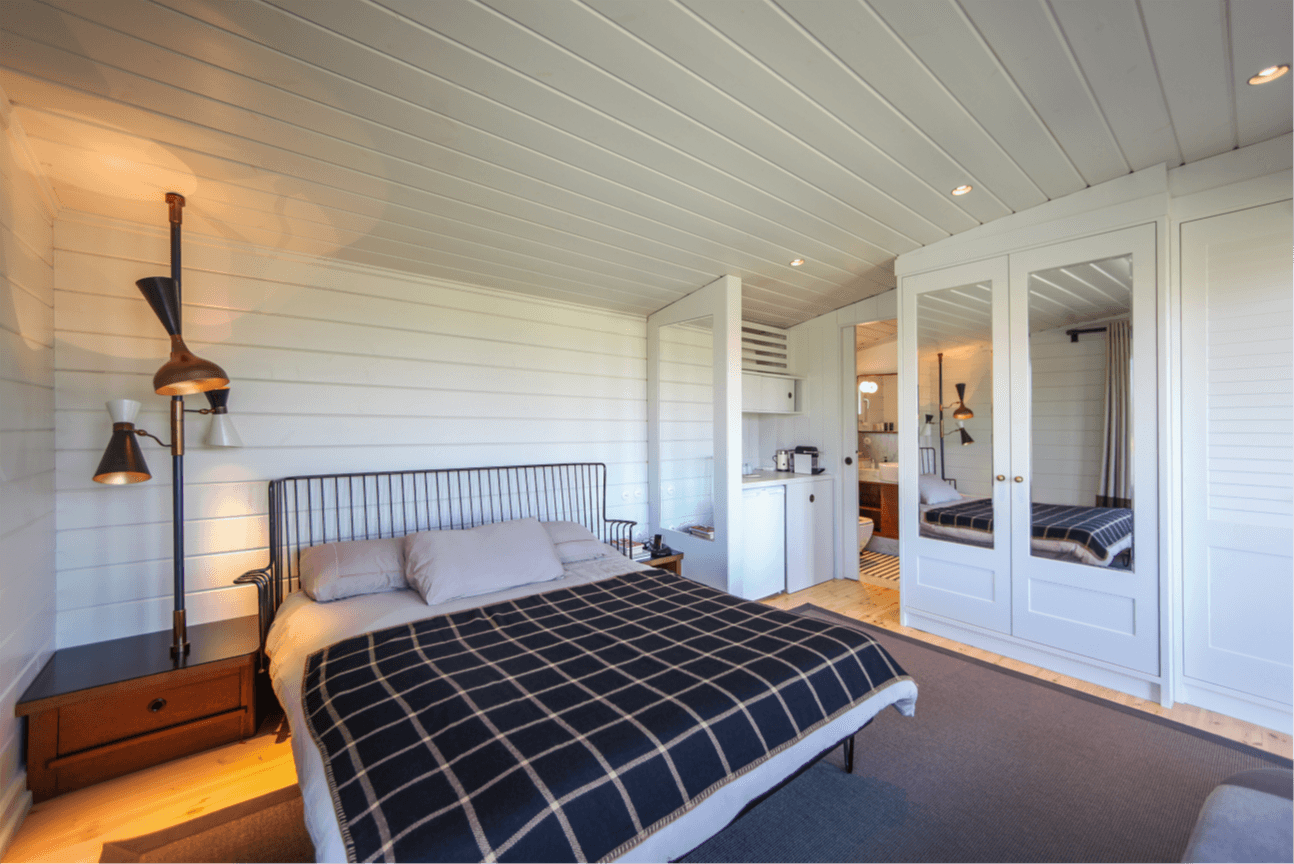 The Hogsara recreational log cabin
