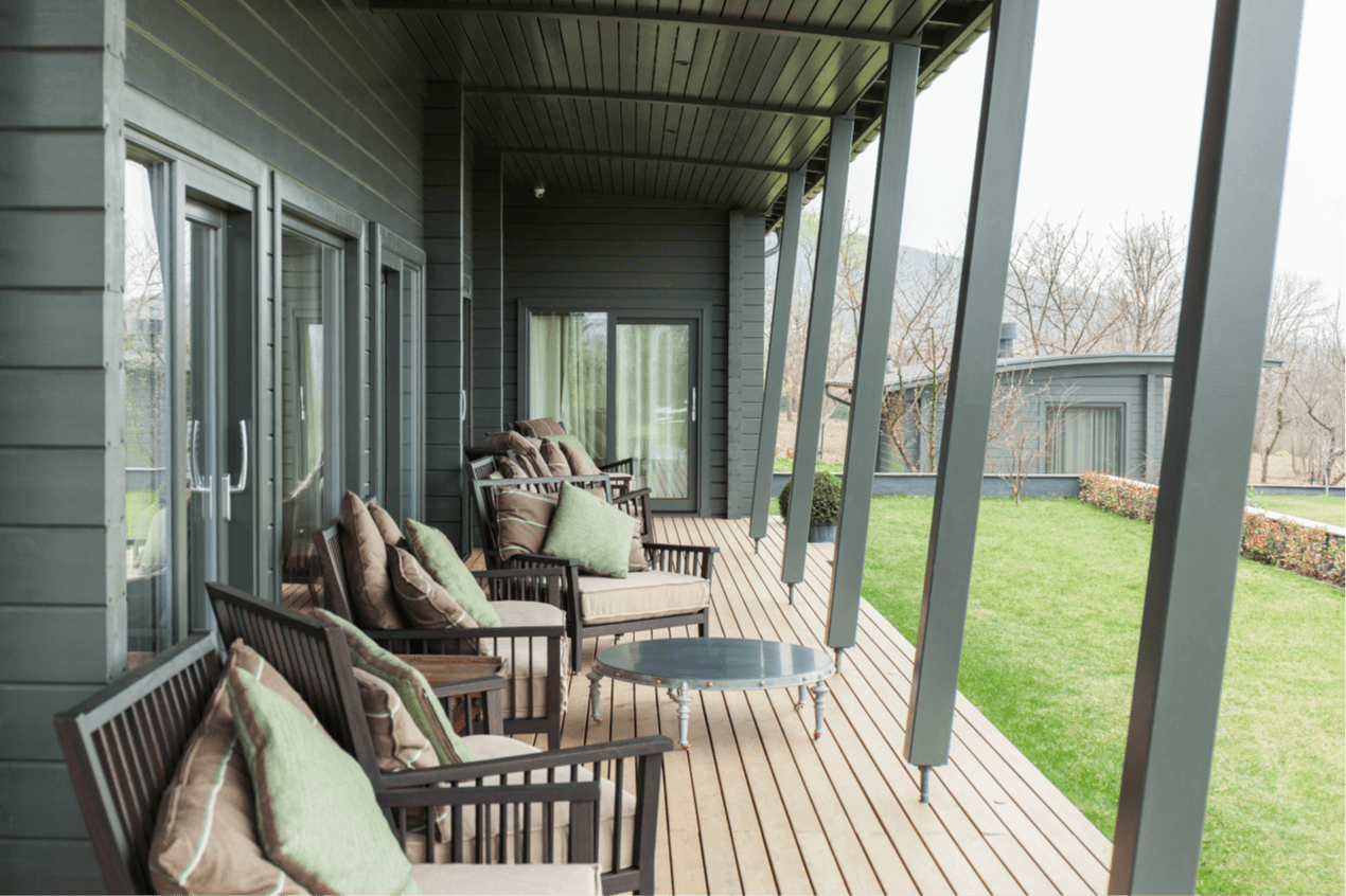 The Hogsara recreational log cabin