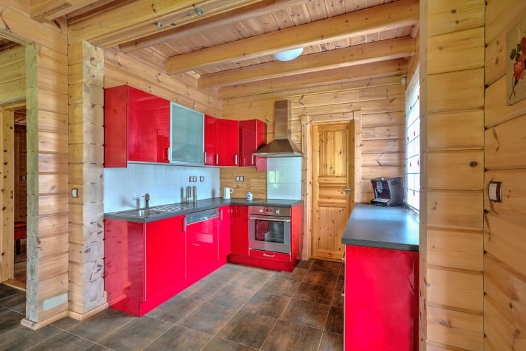 KONTIO log homes — UVA model — kitchen
