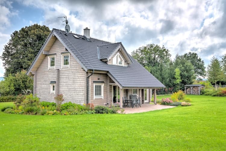 KONTIO log homes — UVA model — terrace