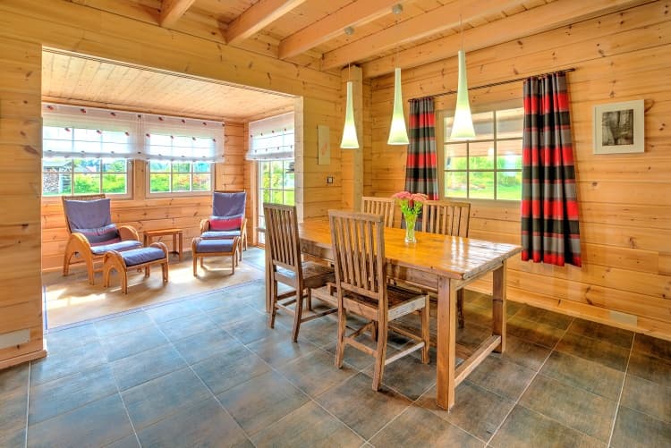 KONTIO log homes — UVA model — dining room