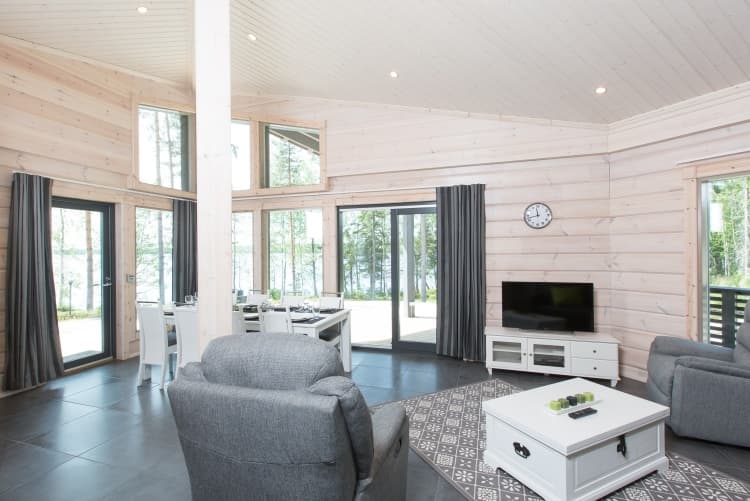 KONTIO log homes, living room
