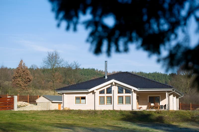KONTIO log homes — bungalow in Slapy
