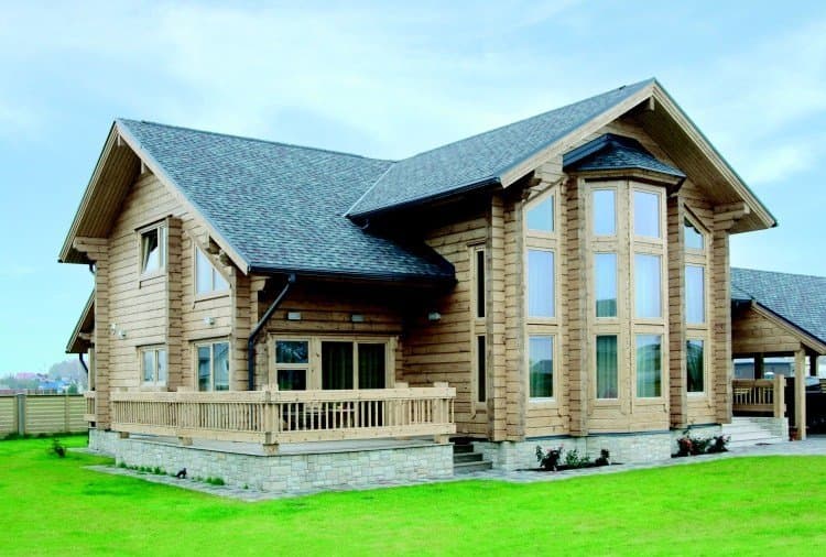 KONTIO Ulmus model log homes, natural stain