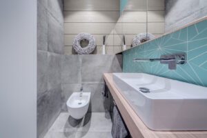 Dřevostavby KONTIO - moderní dům Trutnov - toaleta